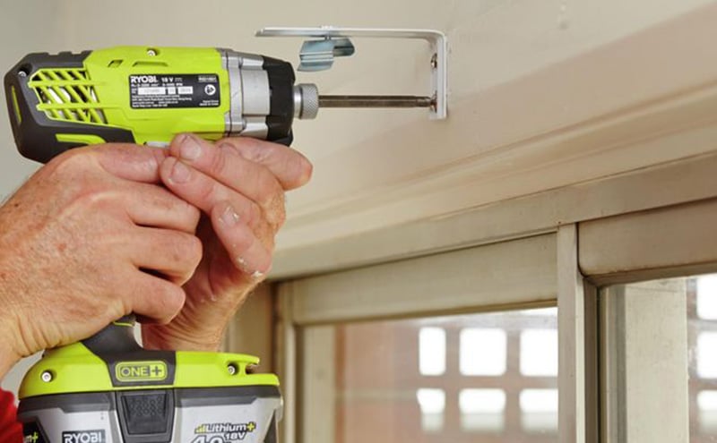 اندازه گیری و نصب پرده های مدرن