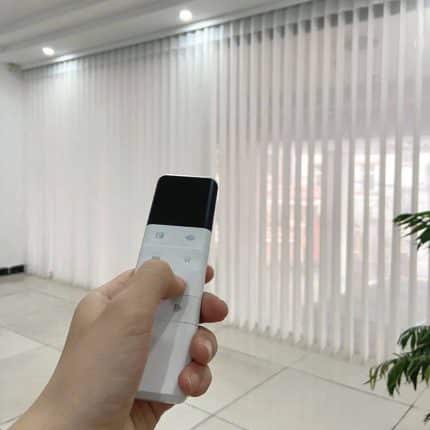 خرید پرده دیکی موتورایز یا پرده ورتیکال موتورایز